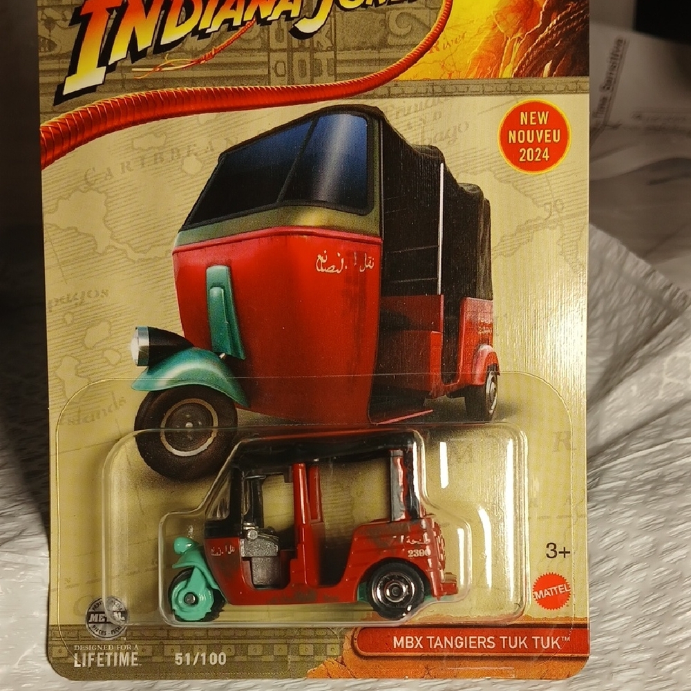 MBX Tangiers Tuk Tuk - Matchbox Red and Teal Mini Vehicle